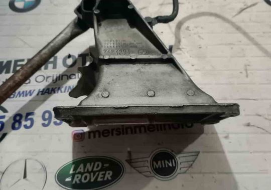 BMW ÇIKMA E39 M52 ALÜMİNYUM SAĞ MOTOR KULAĞI 1092974