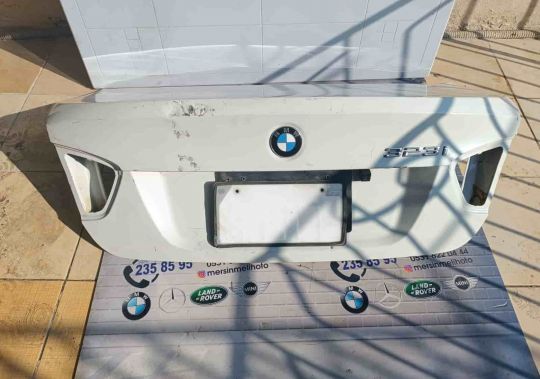 BMW ÇIKMA E90 BAGAJ KAPAĞI