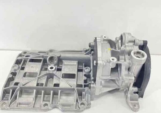 BMW F10 F20 F30 N47 YAĞ POMPASI 11417810823